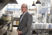 Tesla adiciona Jack Hartung ao conselho antes do Tesla Diner