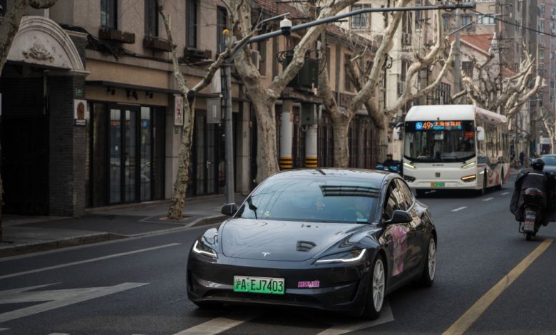 Tesla inicia testes de ride-hail FSD supervisionado com empregados