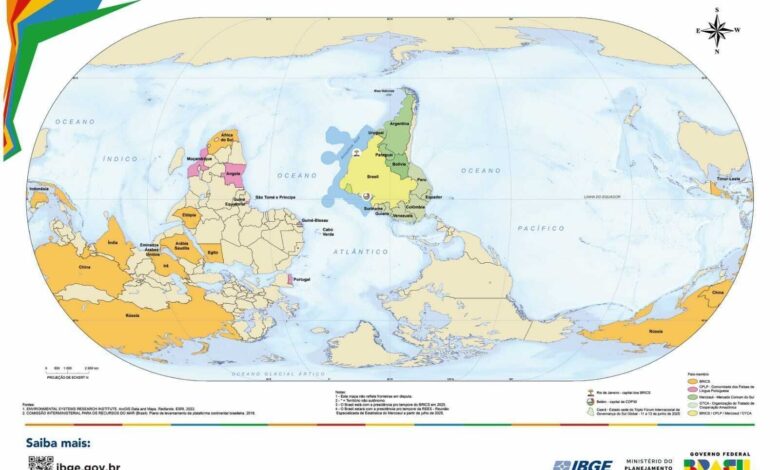 IBGE lança mapa-múndi invertido e impacta debate político