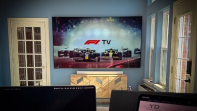 Hisense apresenta review de projetor 100U8QG para cinema em casa