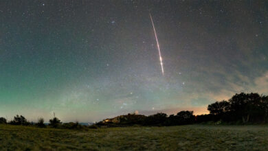 NASA registra meteoro sobre montanhas desérticas em vídeo