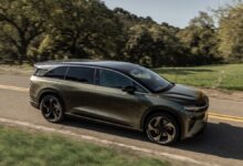 Lucid Motors Gravity SUV enfrenta desafios iniciais em mobilidade elétrica