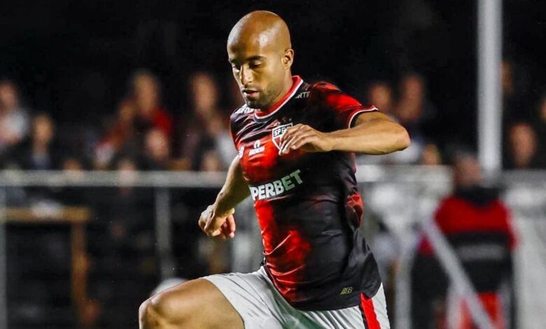São Paulo preserva Lucas Moura e não joga clássico contra Palmeiras