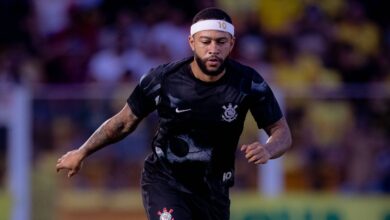 Mirassol critica Memphis Depay por cavadinha em pênalti