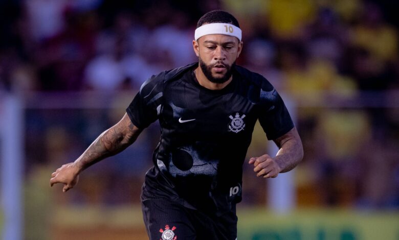 Mirassol critica Memphis Depay por cavadinha em pênalti