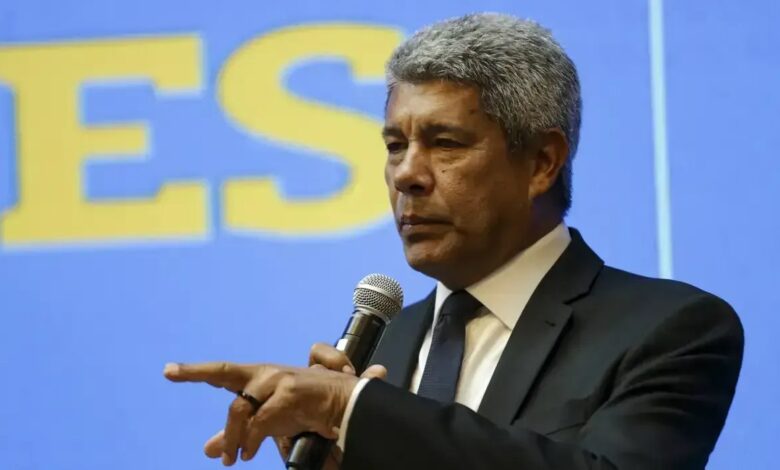 Governador da Bahia provoca durante eleição e cita Bolsonaro para a vala