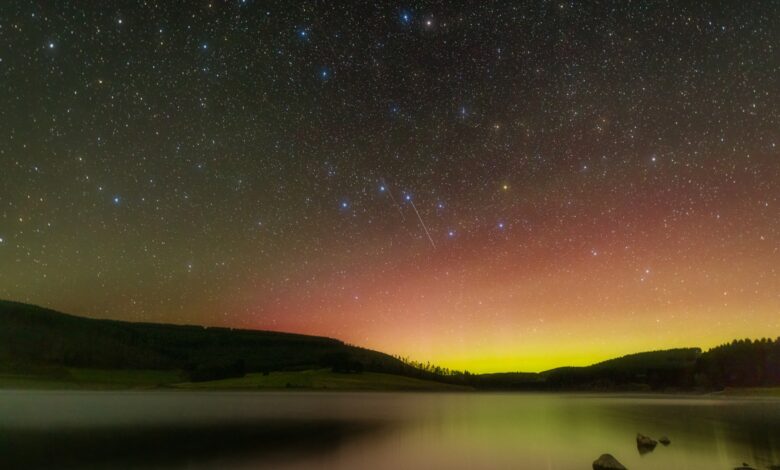NASA observa estrelas brilhantes da primavera no oriente