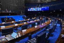 Senadores criticam aumento de deputados e pedem mudança no texto da PEC