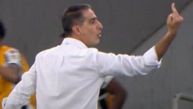 Botafogo celebra gol na Libertadores com gesto controverso
