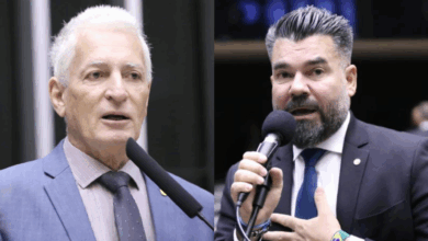 Correia pede busca e apreensão contra deputado no Congresso