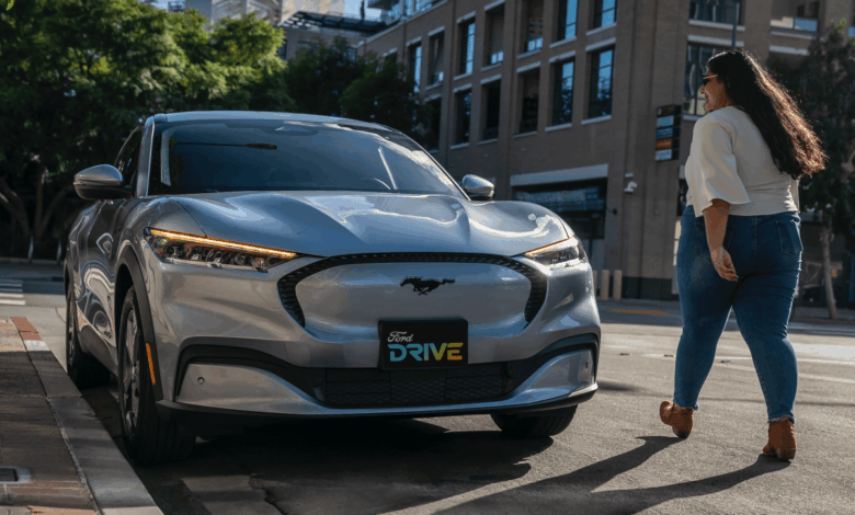 Ford eleva preço do Mustang Mach-E por tarifas de Trump