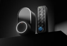SwitchBot apresenta fechadura biométrica para portas inteligentes