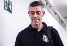 Pedro Caixinha cobra multa rescisória do Santos na Fifa