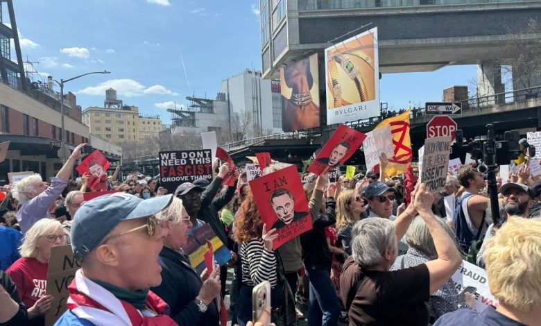 Protestos anti-Musk ameaçam negócios de Tesla no EV