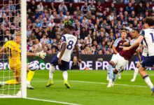 Aston Villa vence Tottenham e entra no G5 da Premier League