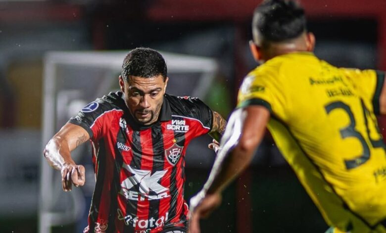 Vitória vacila e tem resultado ruim na Sul-Americana