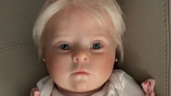 Congresso propõe multa de R$ 30 mil para fila com bebê reborn