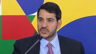 AGU pede bloqueio de bens de 12 entidades em ação contra INSS