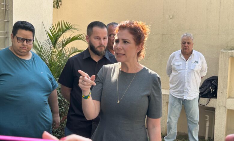 Zambelli desafia jornalistas a usar ChatGPT sobre condenação política