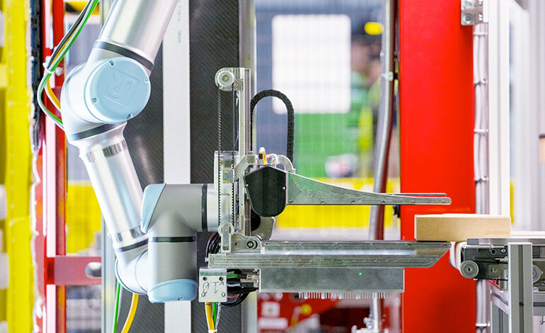 Amazon lança robô Vulcan com sensor de força para armazenar itens