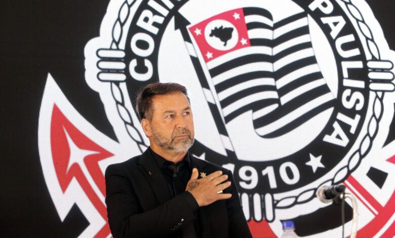 Clubes brasileiros enfrentam derrota financeira no ranking de dívidas