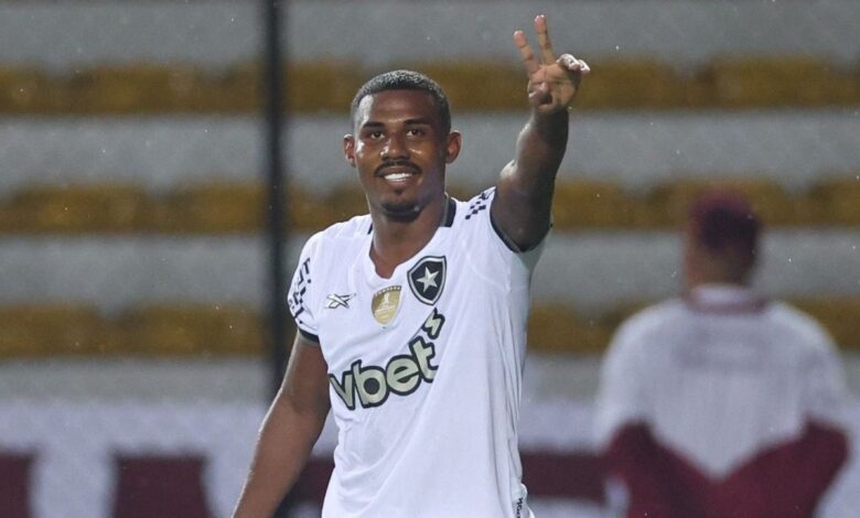 Botafogo conquista vitória sobre Carabobo na Libertadores