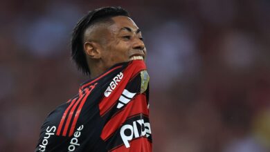 STJD abre inquérito sobre Bruno Henrique em suspeita de manipulação após clássico