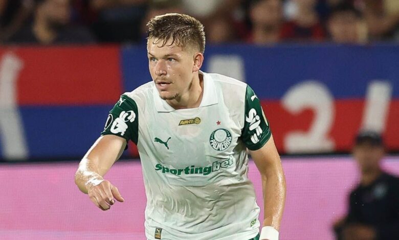 Palmeiras estuda compra de Fuchs junto ao Atlético-MG