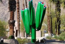 Escultura em Palm Springs usa componentes Cadillac no design sustentável