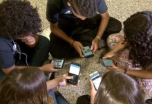 Ministério da Saúde investiga apoio para adolescentes nas redes sociais