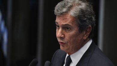 Moraes suspende passaporte diplomático de Collor no governo