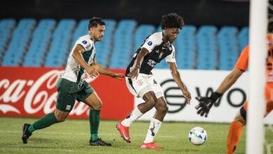 Corinthians vence Racing com gol decisivo na partida