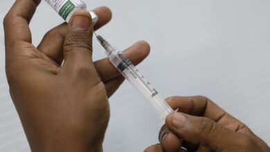 Rio retoma vacinação atualizada contra covid-19 nesta quarta