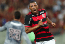 Flamengo preocupa com entorse de De La Cruz antes do clássico