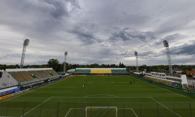 Defensa busca vitória contra Católica-EQU na Sul-Americana