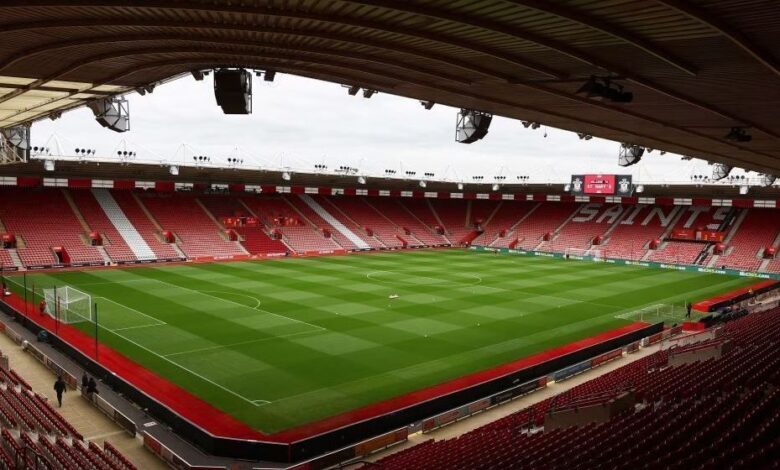 Southampton enfrenta Manchester City em busca de vitória