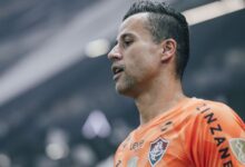Fluminense busca renovar contrato com Fábio após vitória
