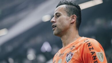 Fluminense busca renovar contrato com Fábio após vitória