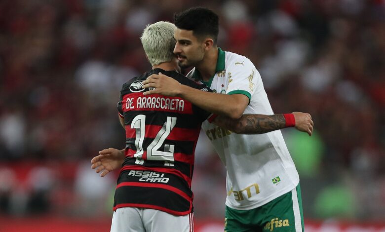 Flamengo e Palmeiras lideram ranking de salários e custos