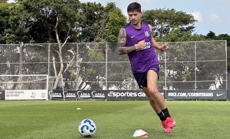 Corinthians retoma atividades no campo após tendinopatia em treino visando vitória
