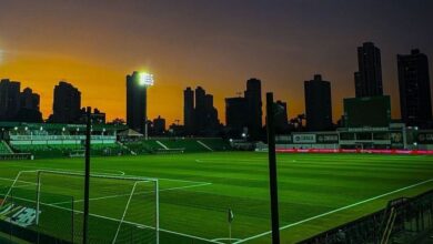Goiás busca vitória contra Ferroviária na Série B