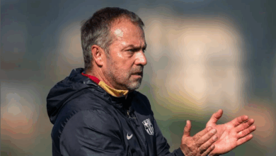 Flick diz que não é o momento para renovação com Barcelona