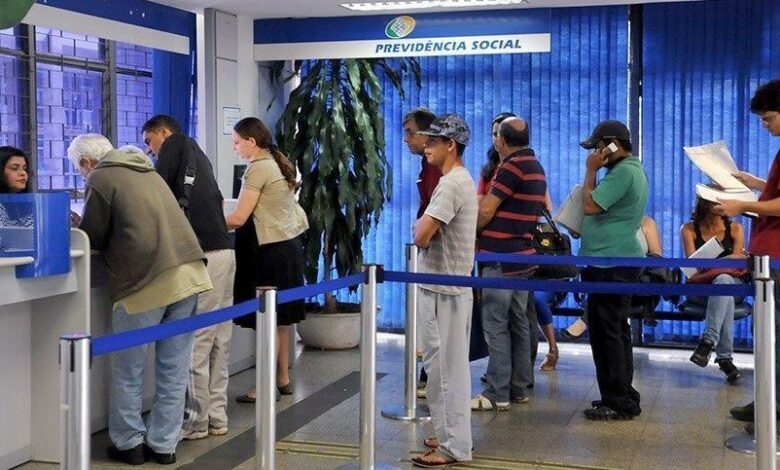 Governo minimiza denúncias de fraude no INSS via LAI