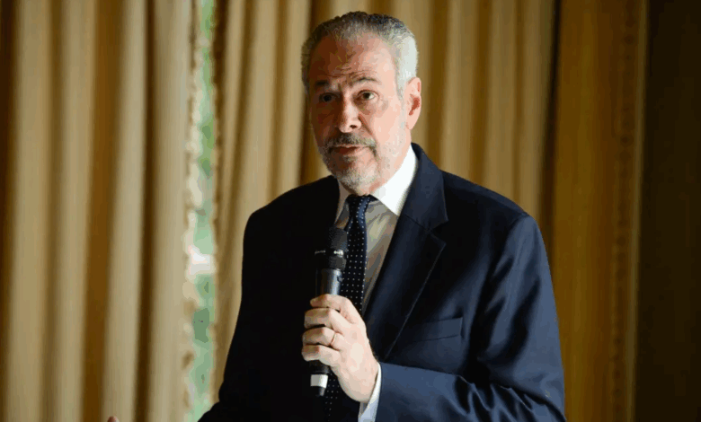 Presidente da COP30 convoca governo para ação global sobre clima