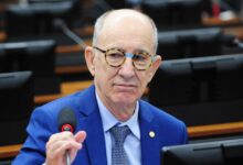 Rui Falcão articula retorno ao comando do PT para eleição