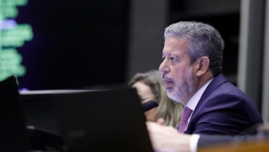 Lira avalia que governo manterá isenção de IR até 5 mil