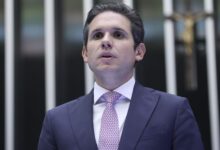 Hugo aciona STF e questiona decisão do Congresso sobre Ramagem