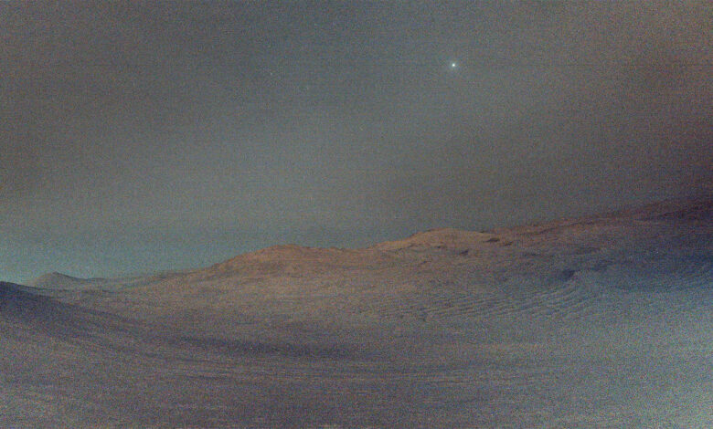 NASA captura lua em ascensão em Marte pelo rover Perseverance