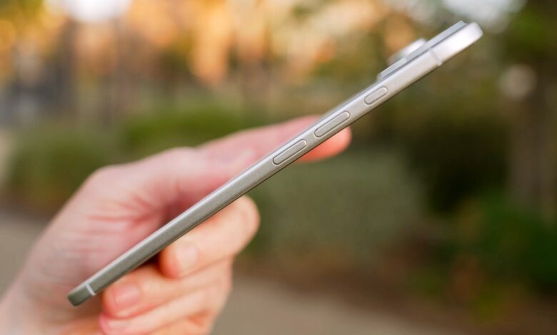 Apple lança iPhone 17 Air fino, mas pode ter problema em gadget