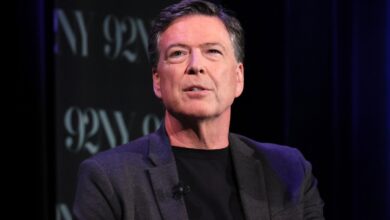 Tulsi Gabbard pede prisão de James Comey por post sobre Trump